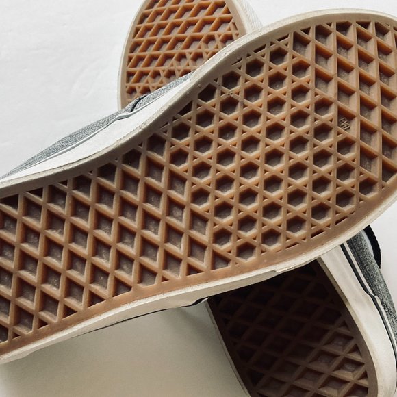 VANS "Off the Wall" YOUTH Lace-Up Skate Shoe Low Top Sneaker EUC Size Youth 7 - Picture 4 of 10